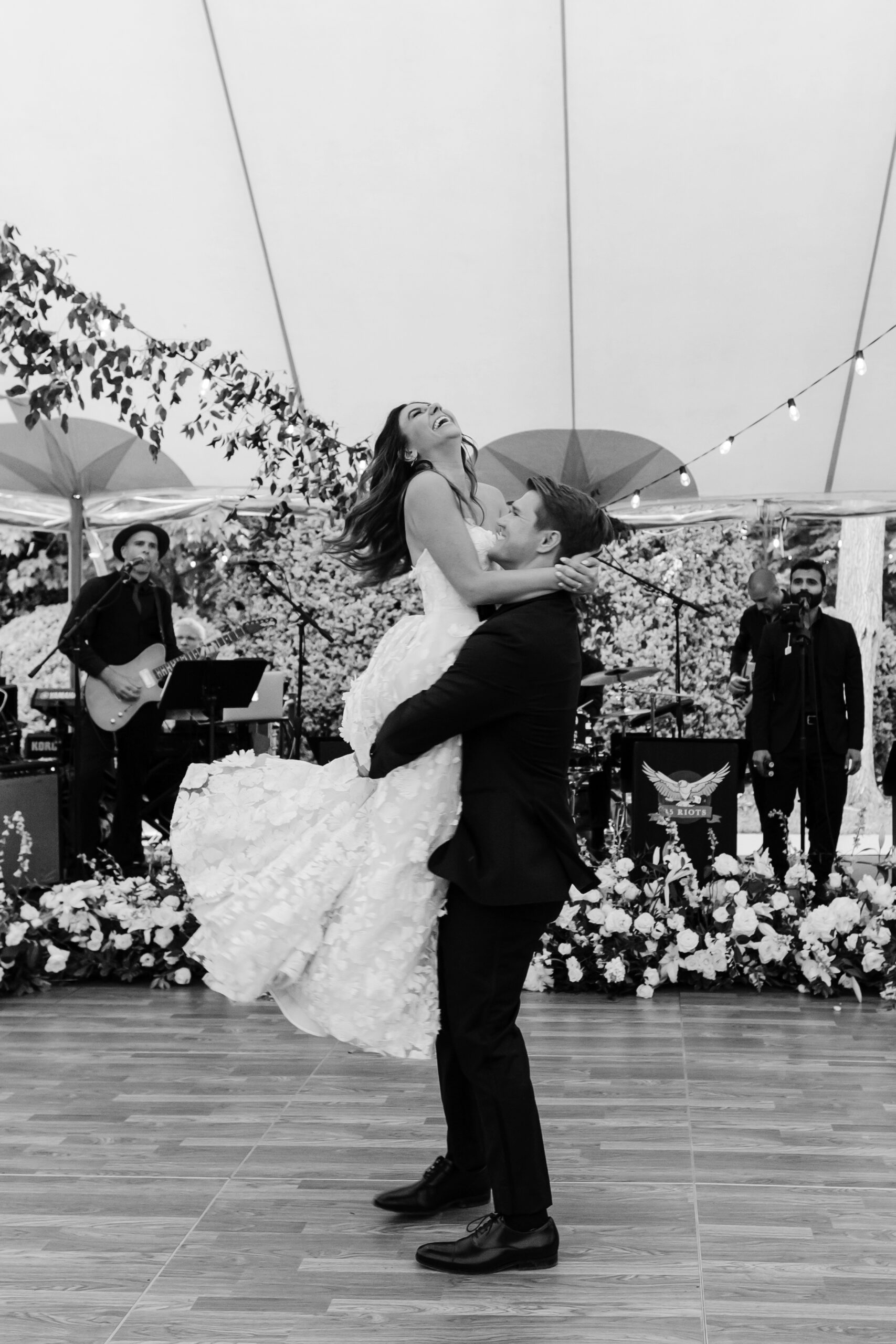 Wedding Photographer | Karen Orbist Gallery 7