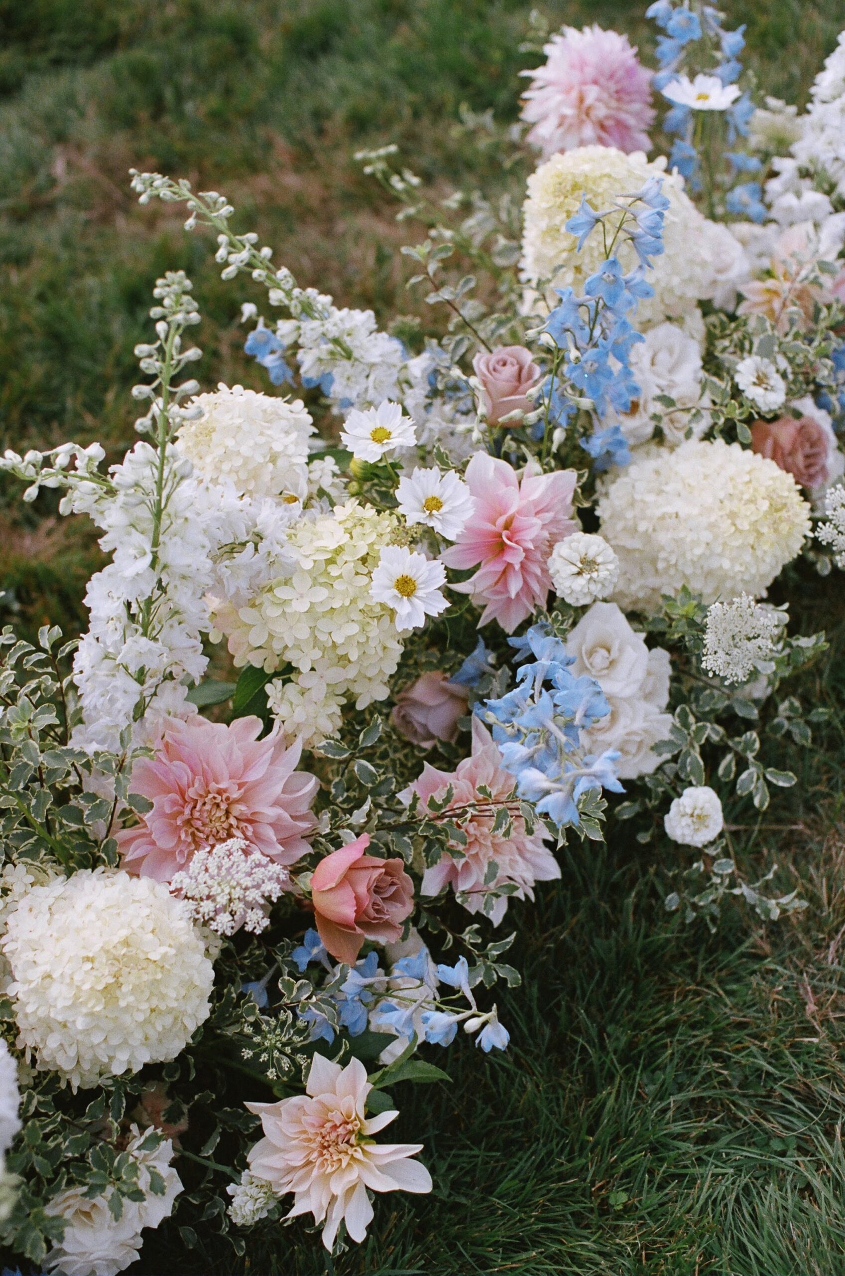 Vermont Wedding Florist | Tipsy Tulip Designs Gallery 1
