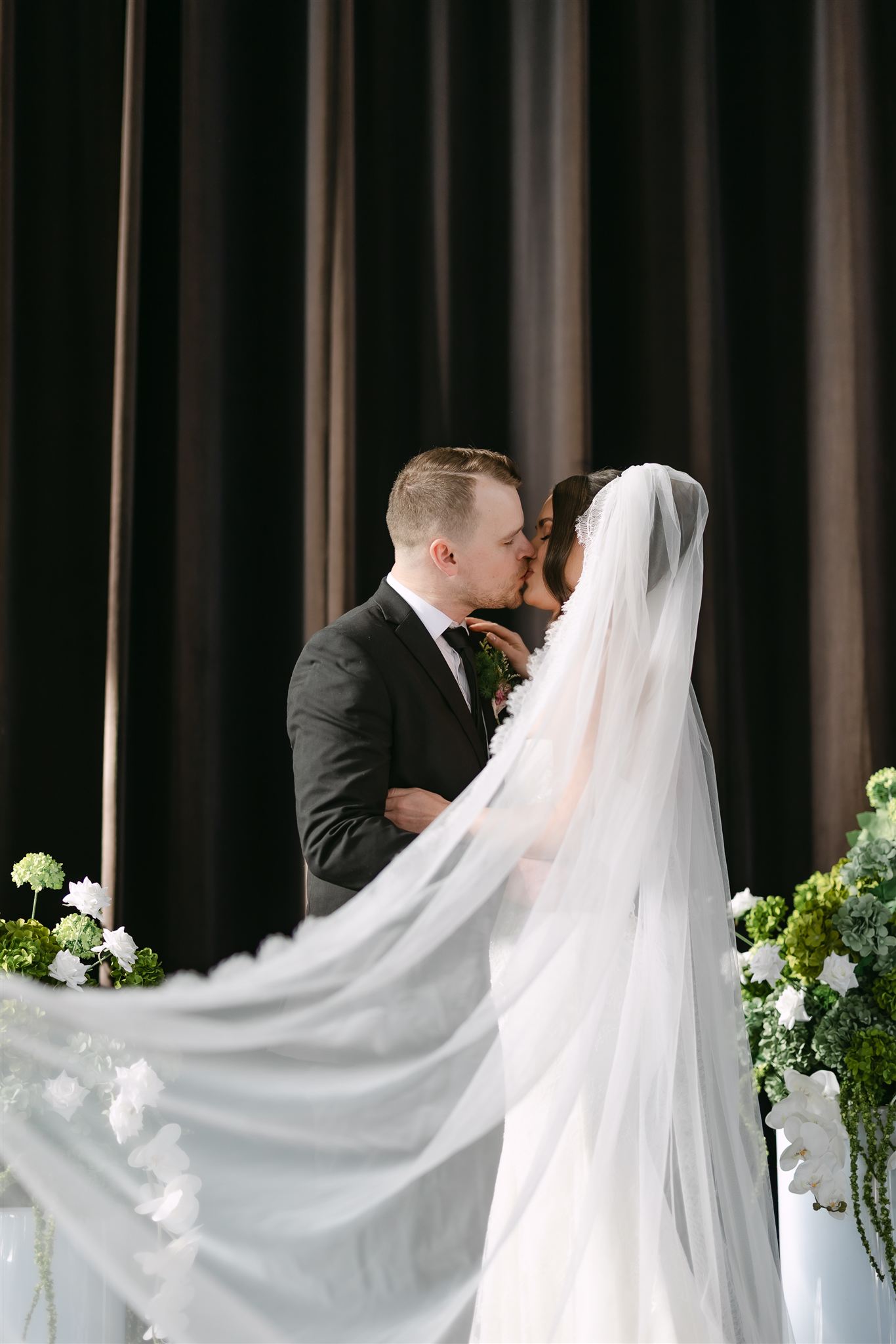 A Modern Editorial Inspired by Timeless Romance — photo 16