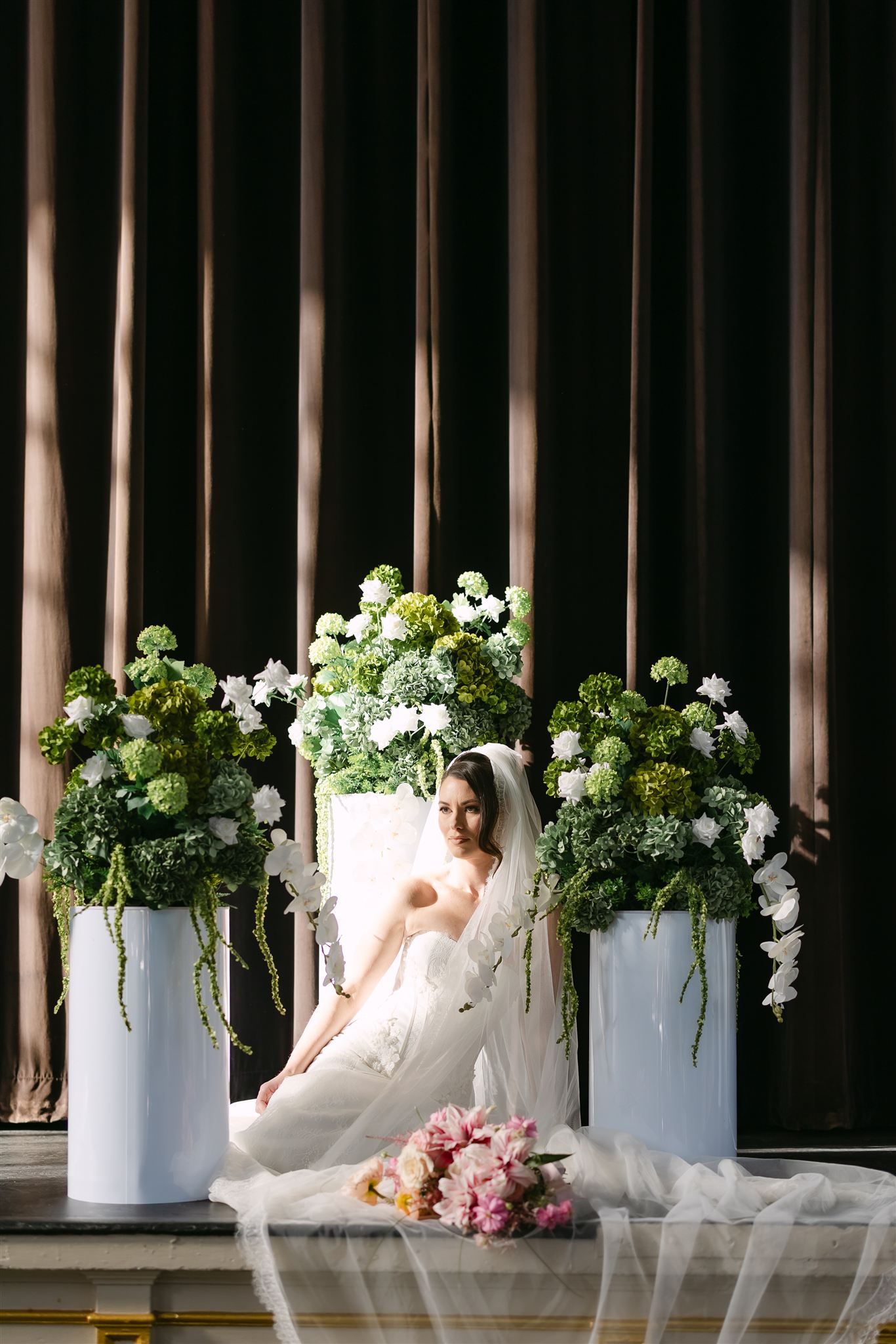A Modern Editorial Inspired by Timeless Romance — photo 18