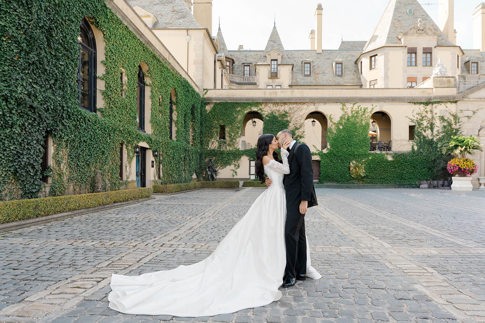 Oheka Castle Wedding — photo 34