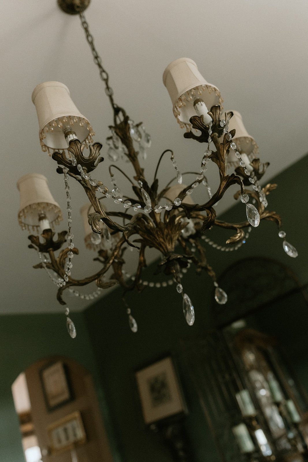 A Sentimental Wedding at Her Childhood Home — photo 9