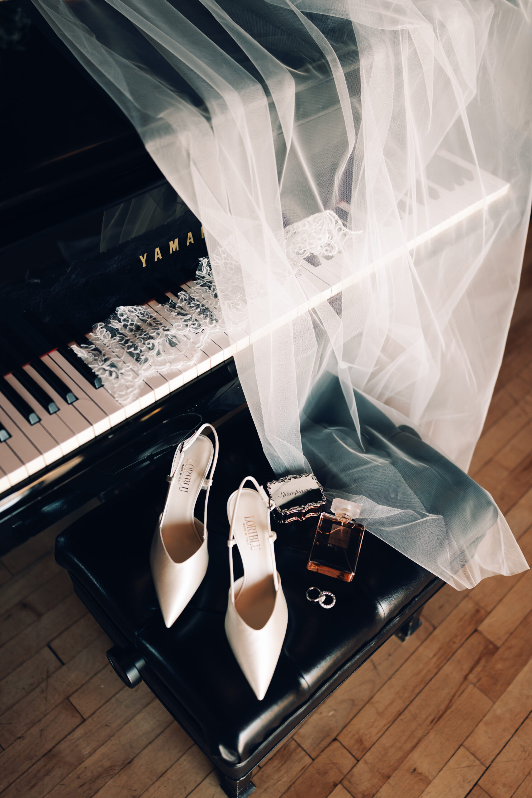 Liberty Warehouse Wedding in Brooklyn — photo 11