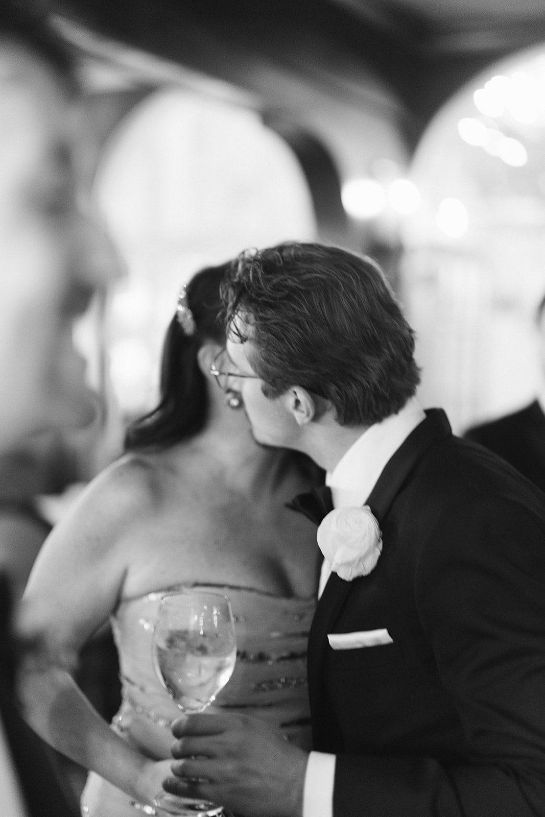 Italian-Inspired Wedding at Nanina's in the Park — photo 11