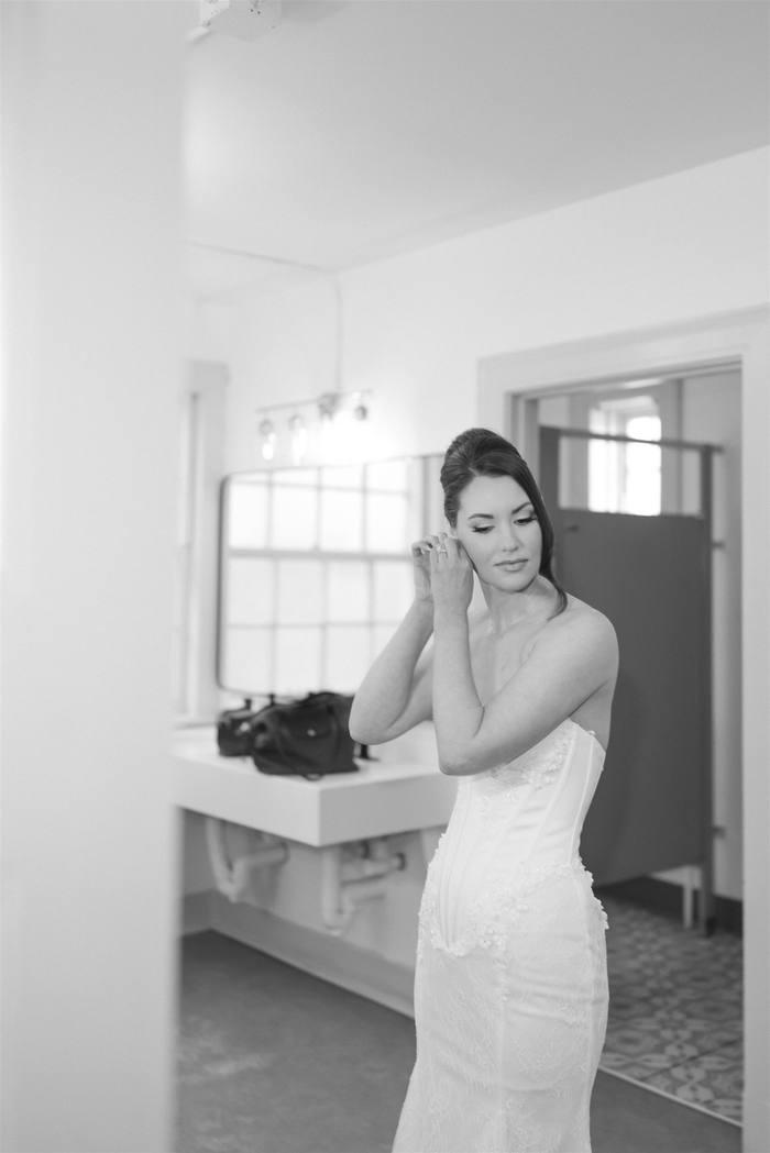 A Modern Editorial Inspired by Timeless Romance — photo 1