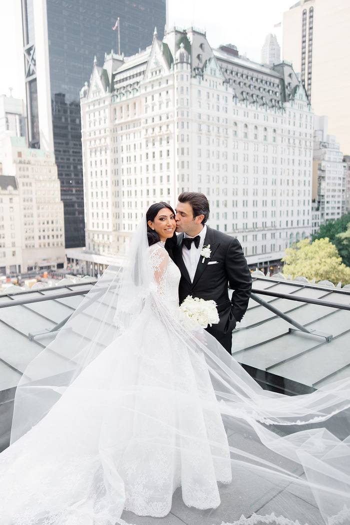 5 of Our Favorite NYC Wedding Photographers — photo 39