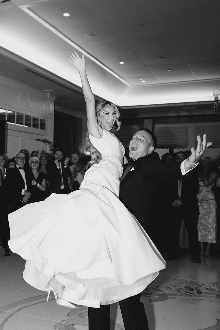 5 of Our Favorite NYC Wedding Photographers — photo 43